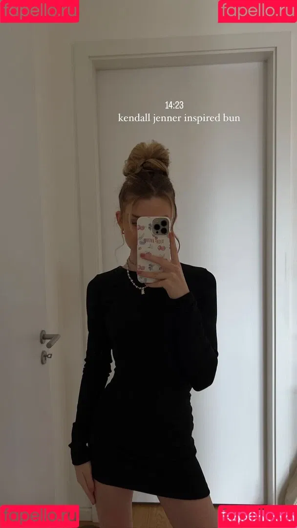 Lea Peach Onlyfans Photo Gallery 