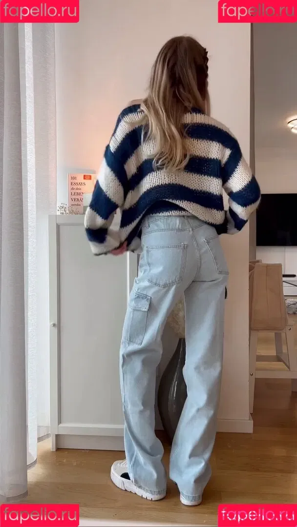 Lea Peach Onlyfans Photo Gallery 