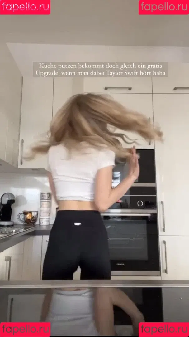 Lea Peach Onlyfans Photo Gallery 