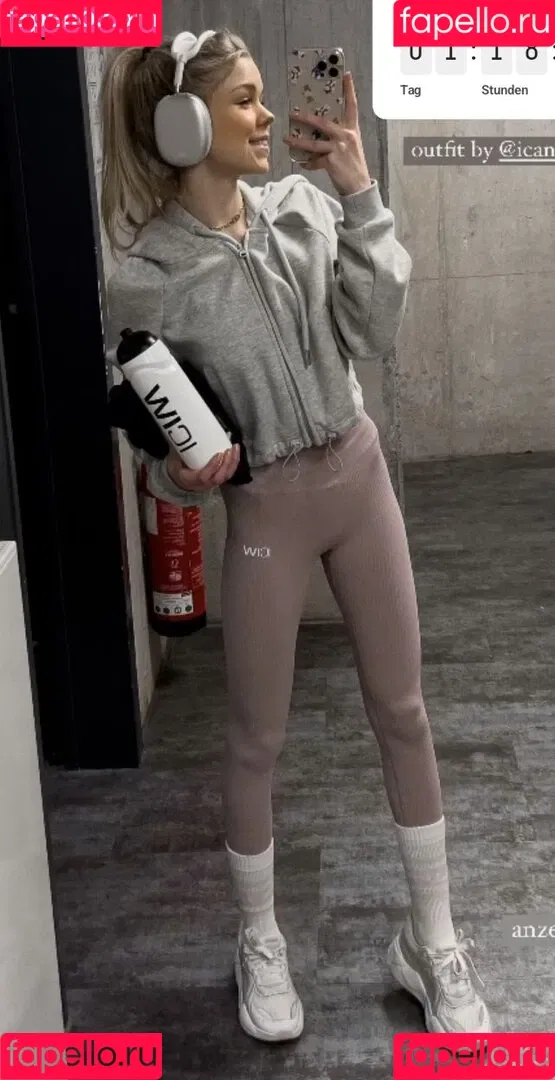 Lea Peach Onlyfans Photo Gallery 