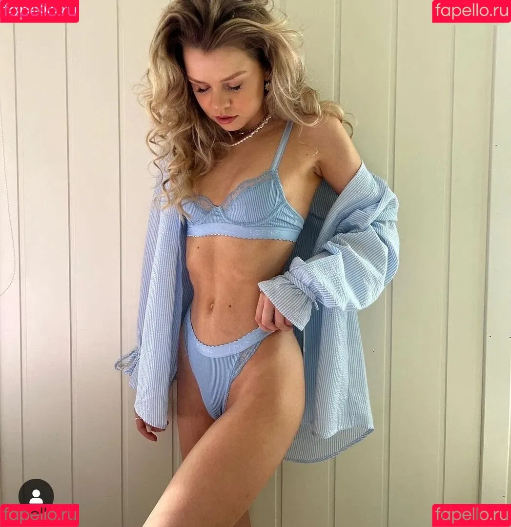 Lea Peach Onlyfans Photo Gallery 