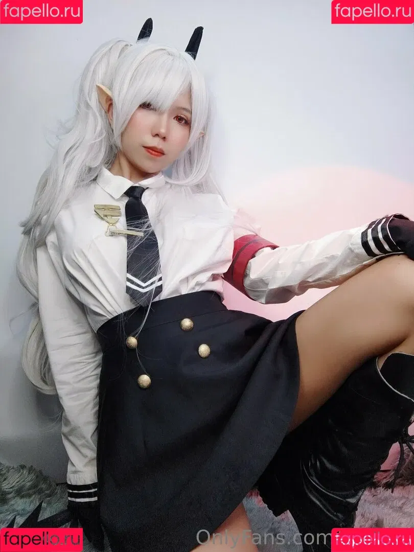 Mewjiic Onlyfans Photo Gallery 