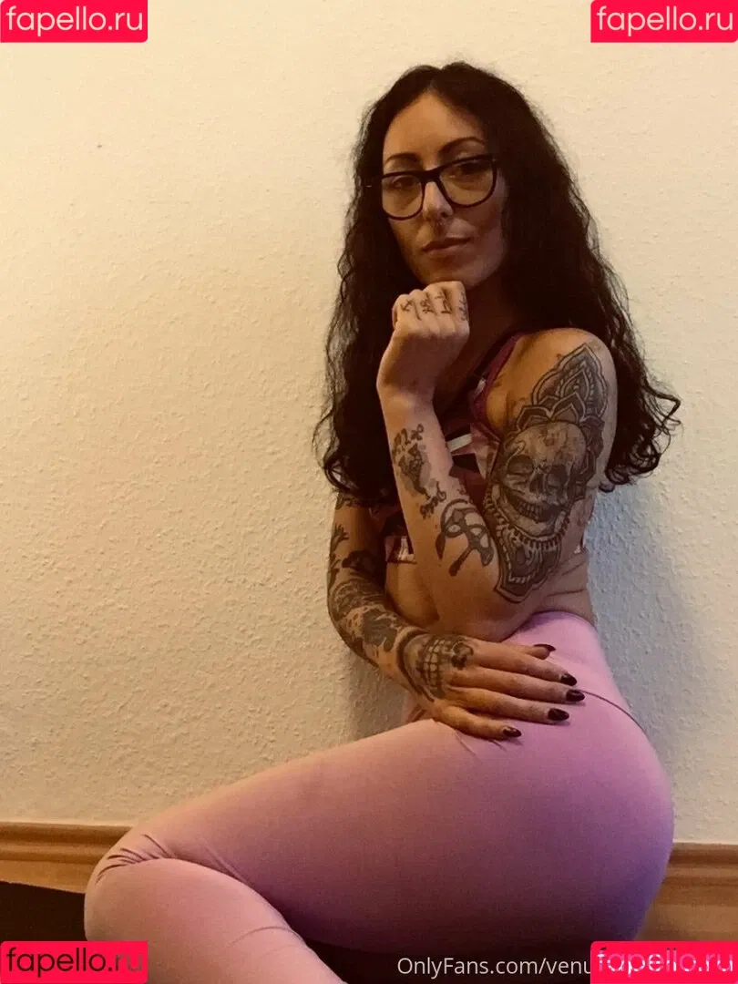 Mistress Elena ASMR Onlyfans Photo Gallery 