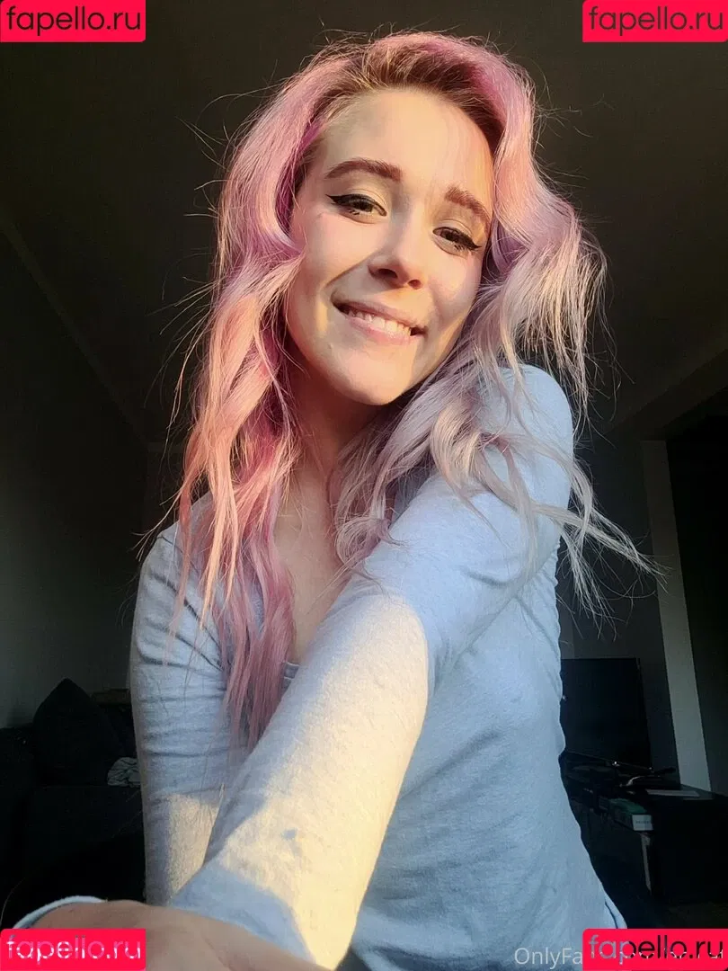 enicat Onlyfans Photo Gallery 