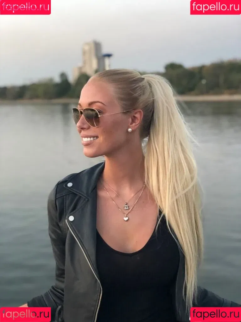 Tessa Hövel Onlyfans Photo Gallery 