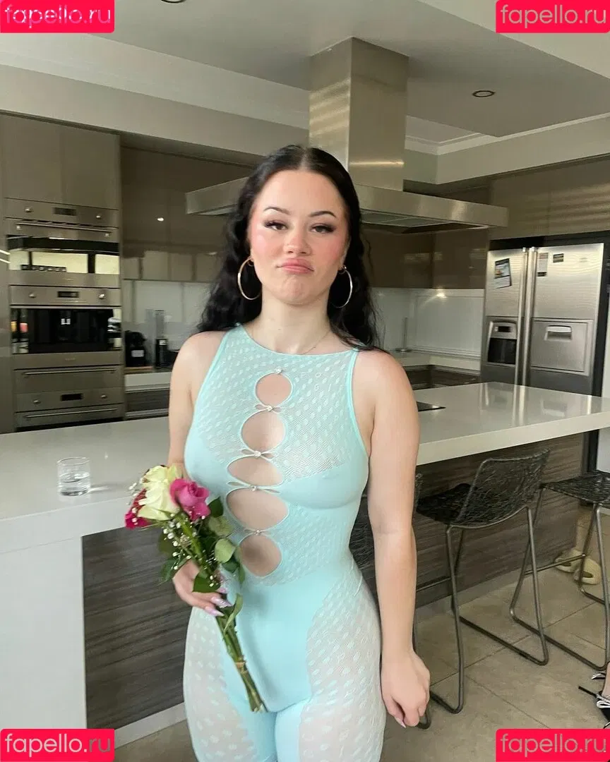 blingtits Onlyfans Photo Gallery 