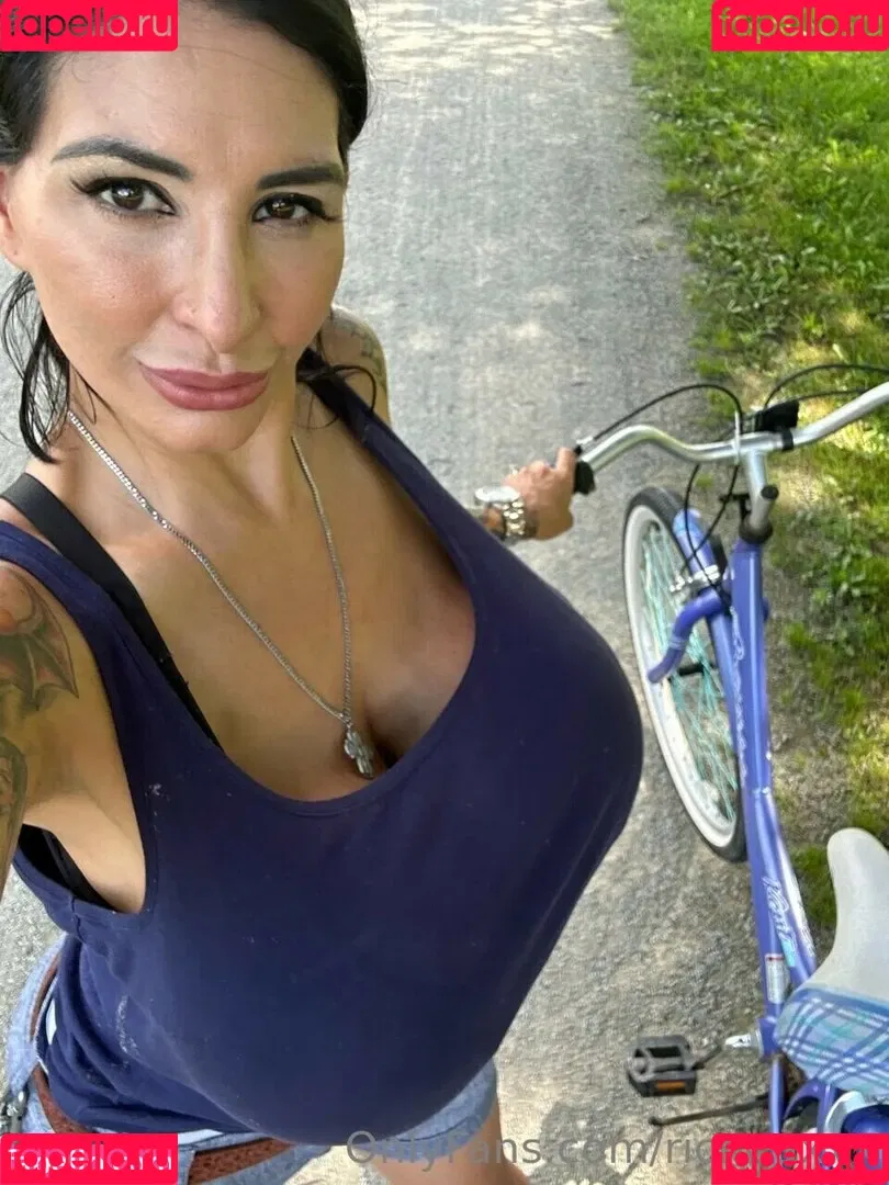 Ricki Raxxx Onlyfans Photo Gallery 