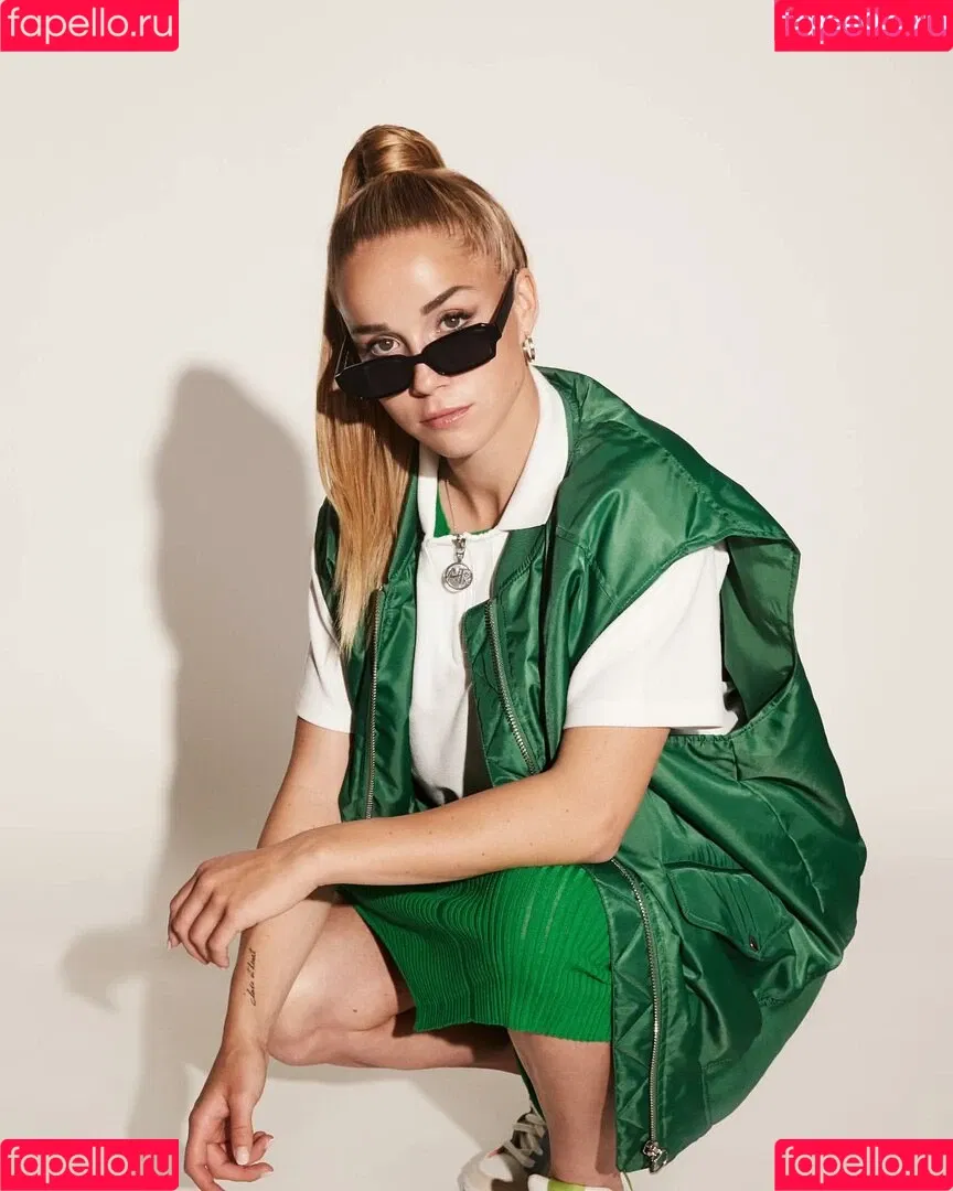 Giulia Gwinn Onlyfans Photo Gallery 