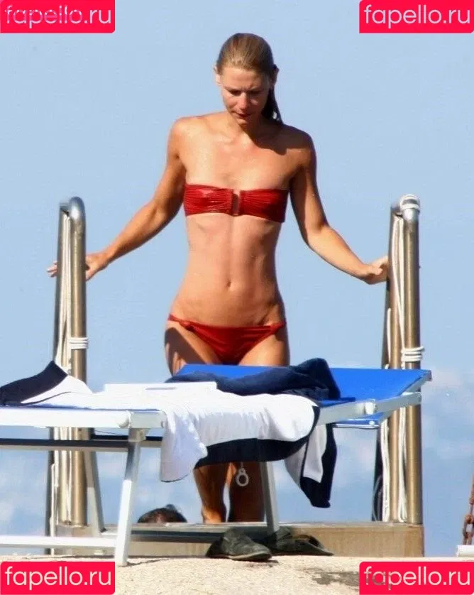 Claire Danes Onlyfans Photo Gallery 