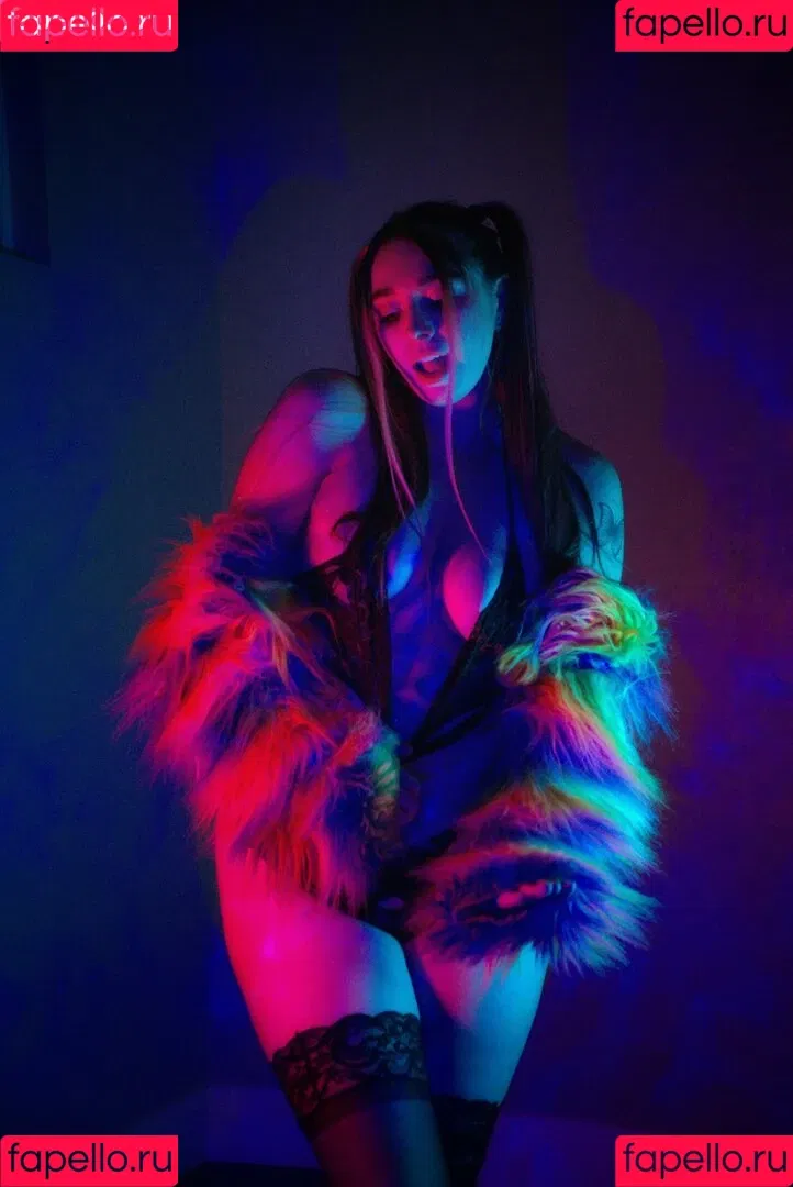 Rosemarie Booth Onlyfans Photo Gallery 
