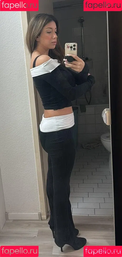 edoppella Onlyfans Photo Gallery 