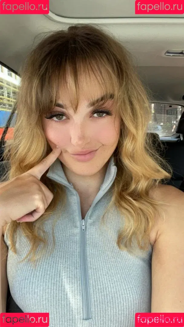 yagirldubsie Onlyfans Photo Gallery 