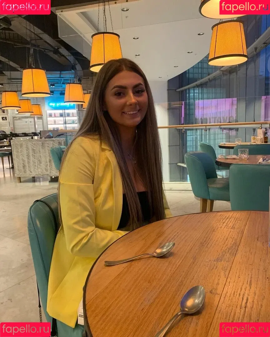 Millie C Onlyfans Photo Gallery 
