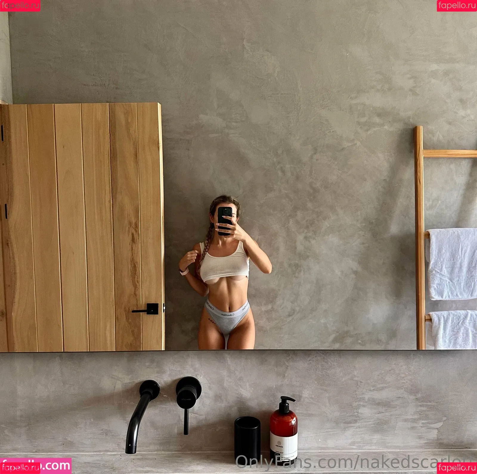 nakedscarlett Onlyfans Photo Gallery 