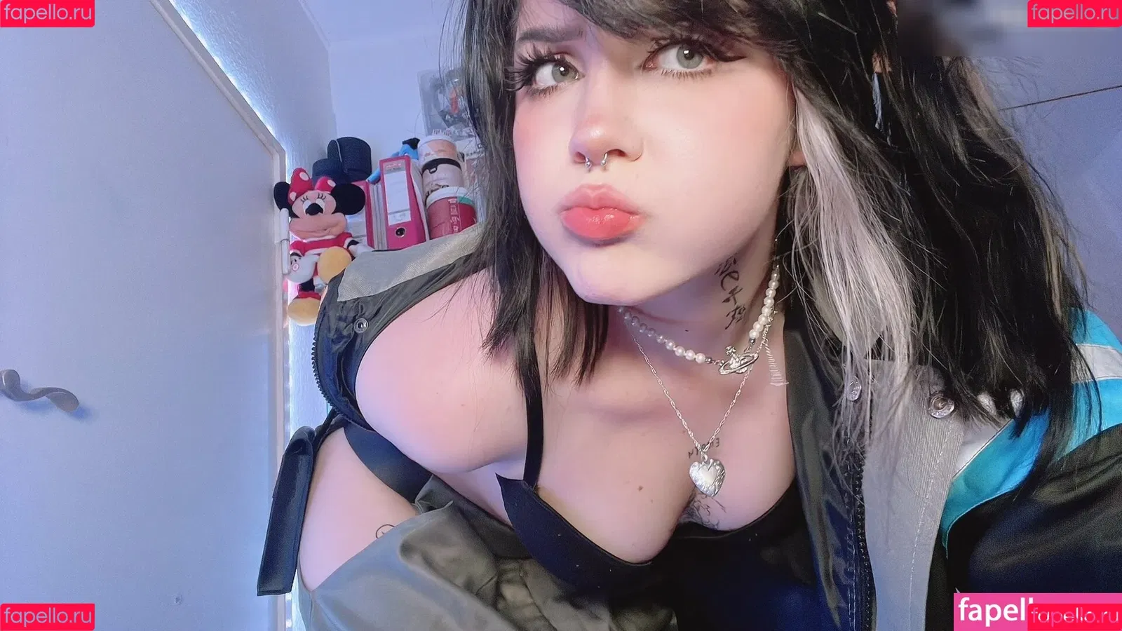 Laurinchhhe Onlyfans Photo Gallery 