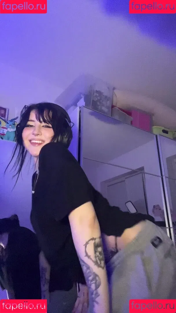 Laurinchhhe Onlyfans Photo Gallery 