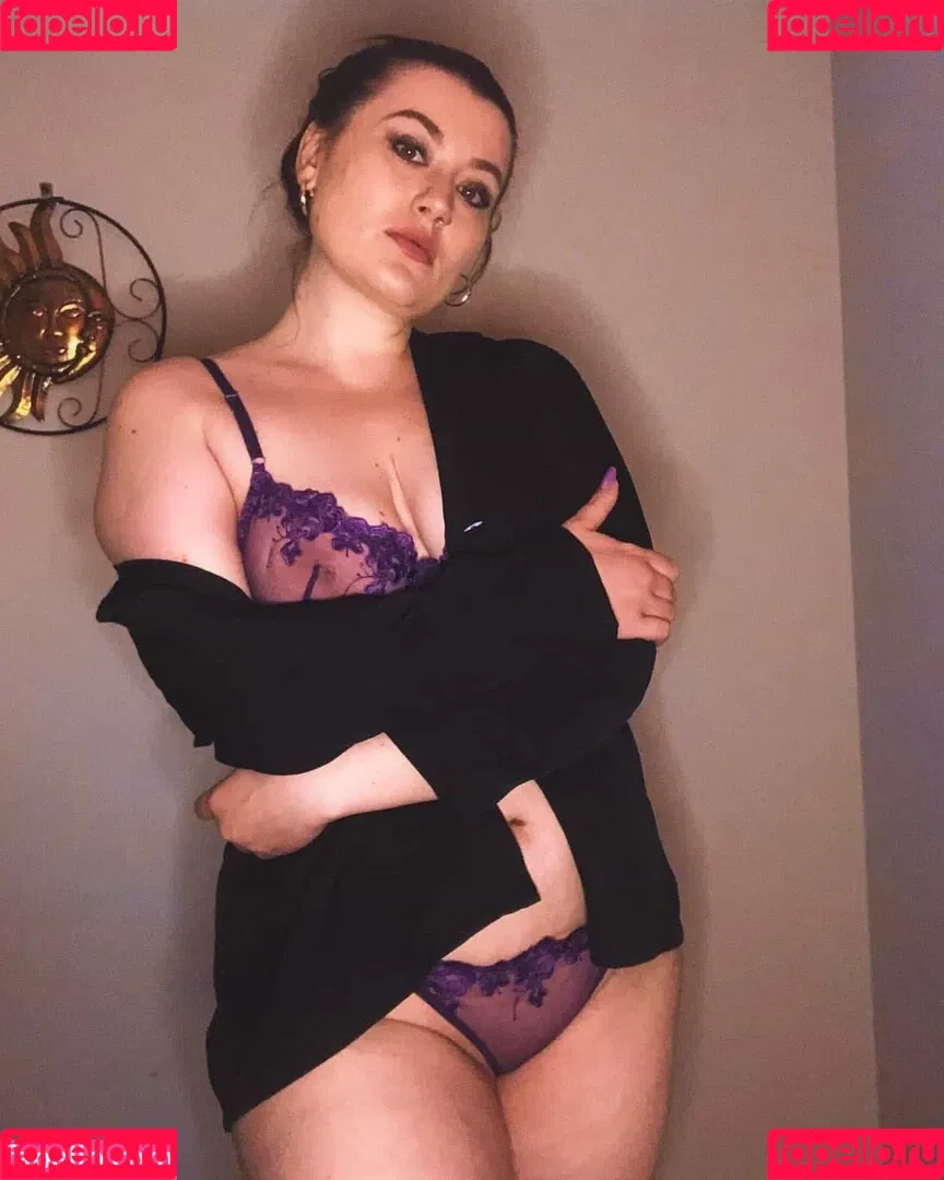 Tori Assins Onlyfans Photo Gallery 