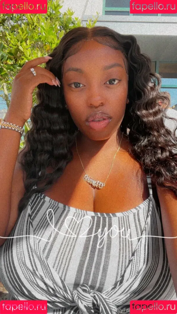 niyahrenee Onlyfans Photo Gallery 