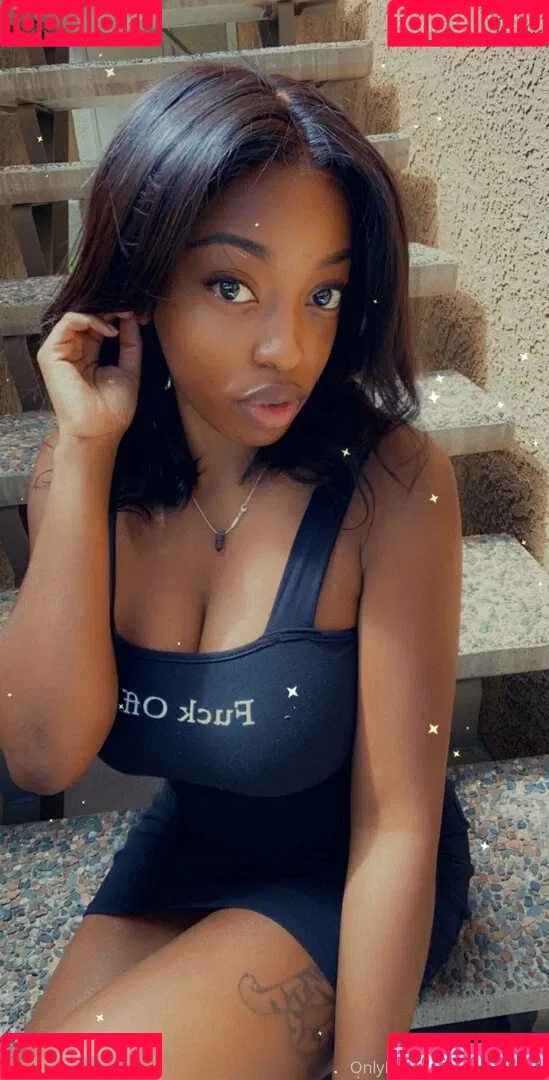 niyahrenee Onlyfans Photo Gallery 