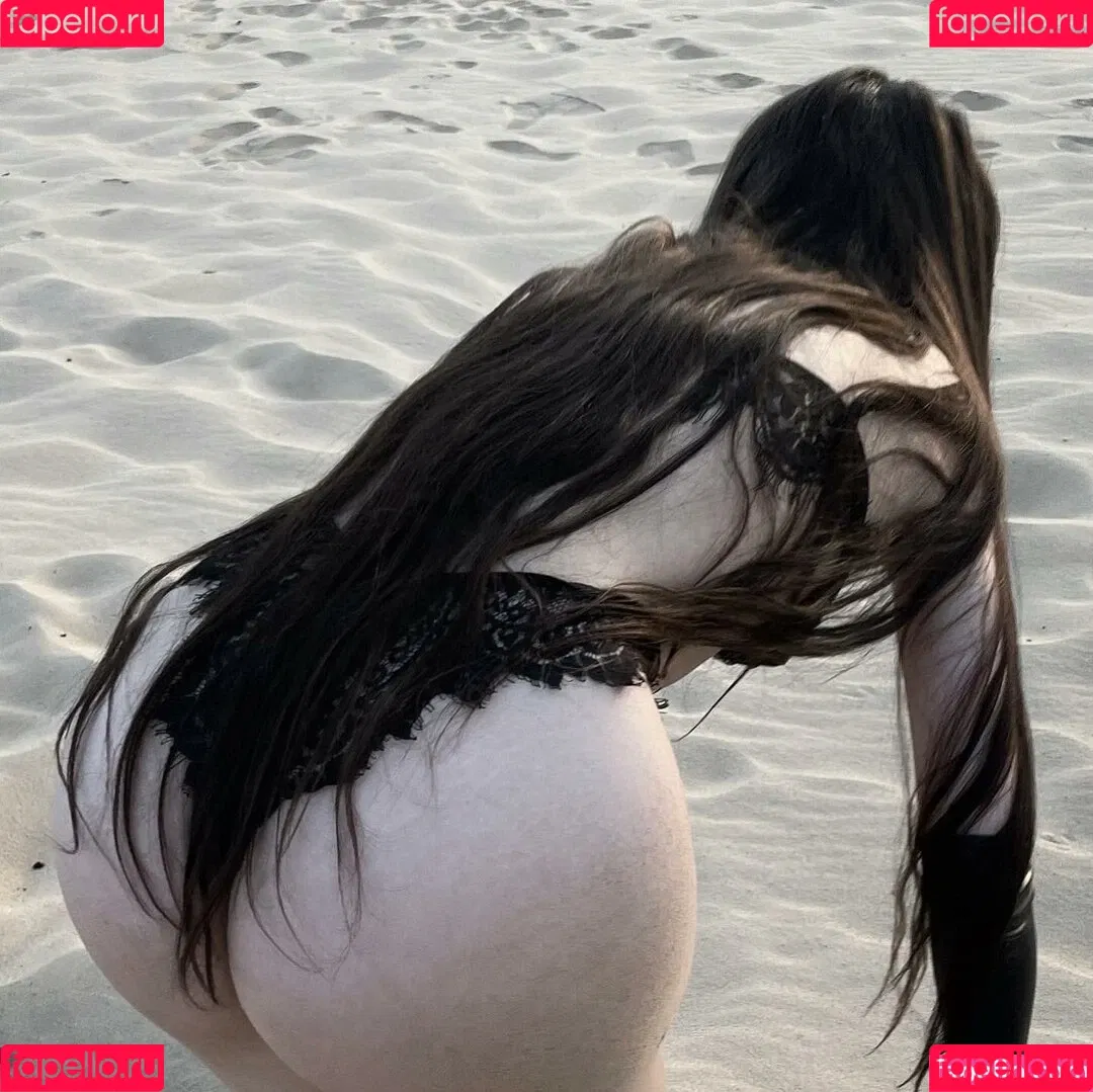 Polina Marzana Onlyfans Photo Gallery 