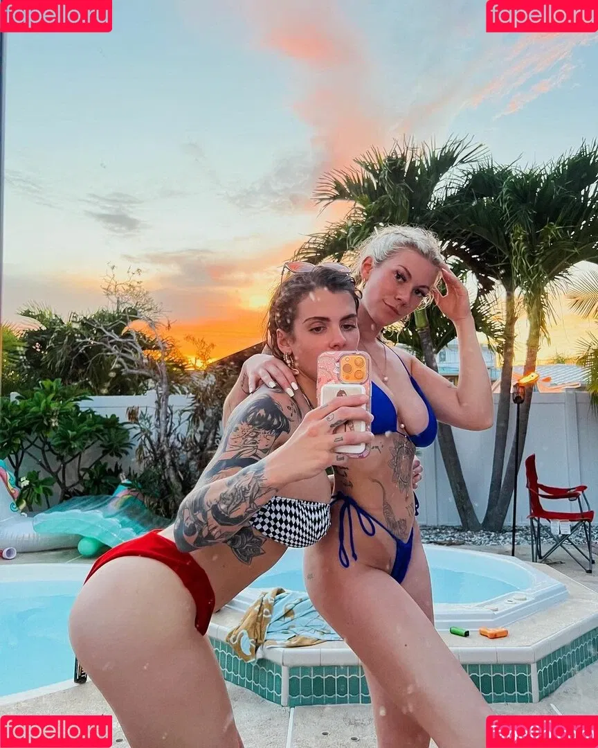 Taylor Hughs Onlyfans Photo Gallery 
