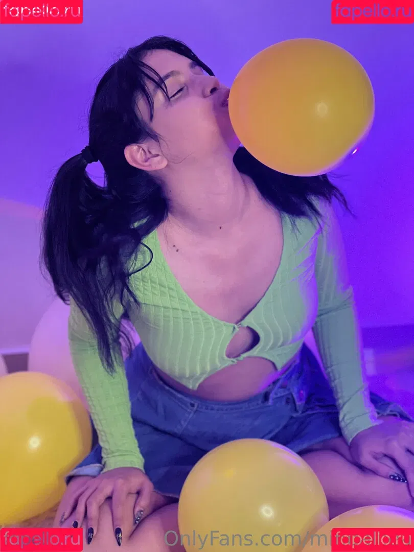 mingalilea Onlyfans Photo Gallery 