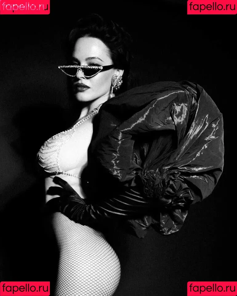 Dasha Astafieva Onlyfans Photo Gallery 