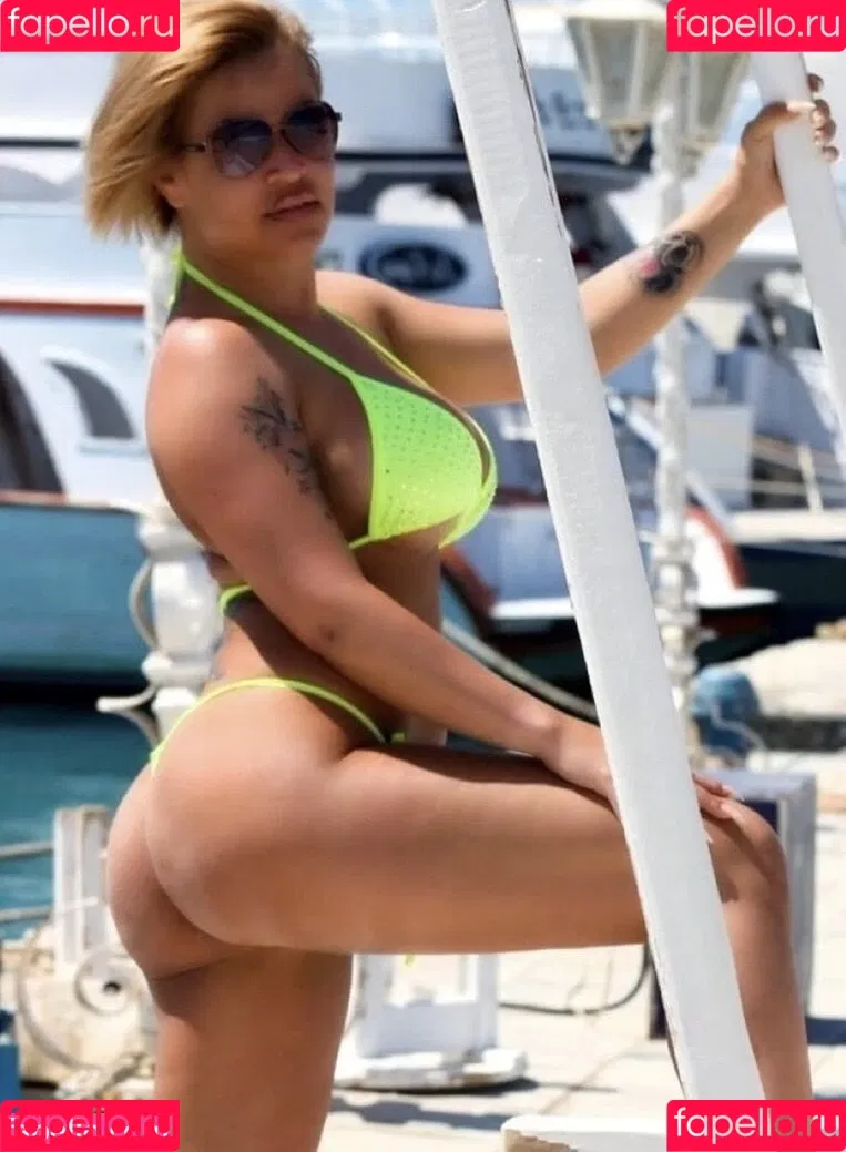 Ginger Costello Wollersheim Onlyfans Photo Gallery 