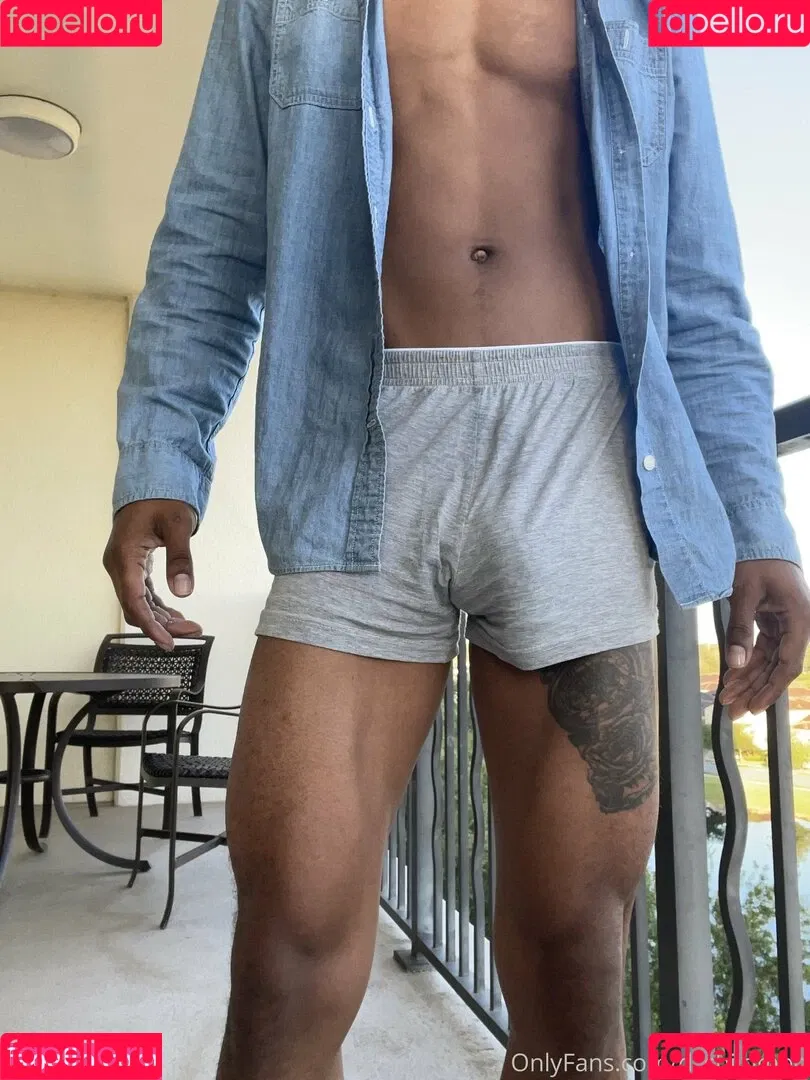 xx.chilo Onlyfans Photo Gallery 