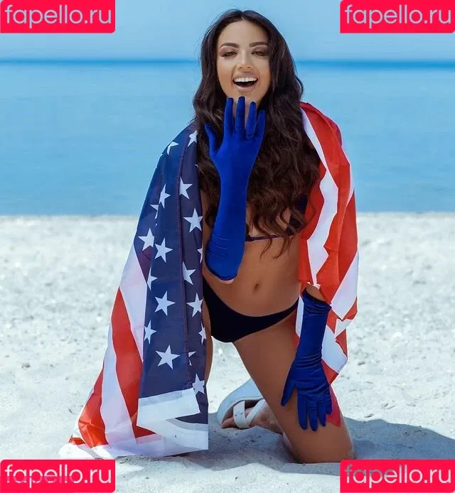 Leila Kraja Onlyfans Photo Gallery 
