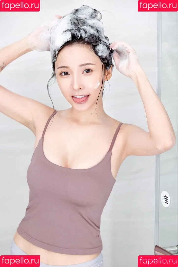 Iris Xiao Onlyfans Photo Gallery 