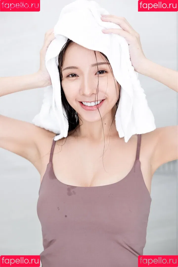 Iris Xiao Onlyfans Photo Gallery 