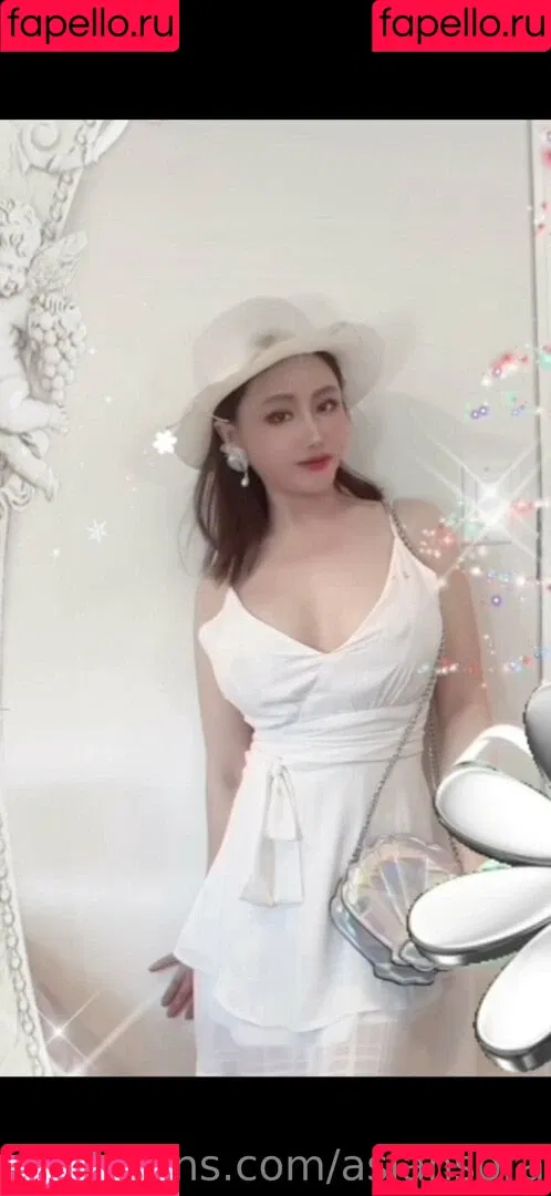 asiansora Onlyfans Photo Gallery 