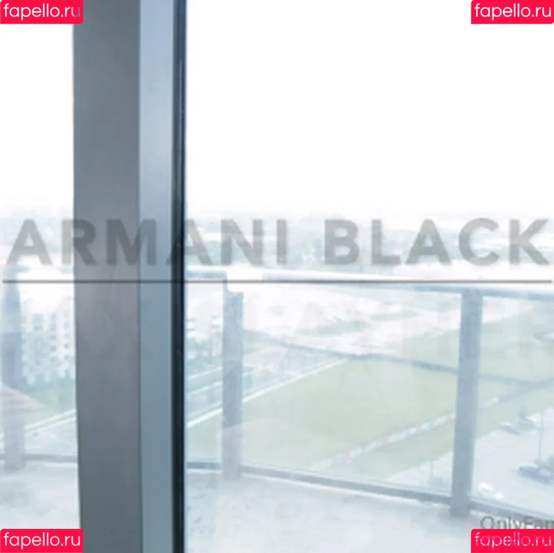 Armani Black Onlyfans Photo Gallery 