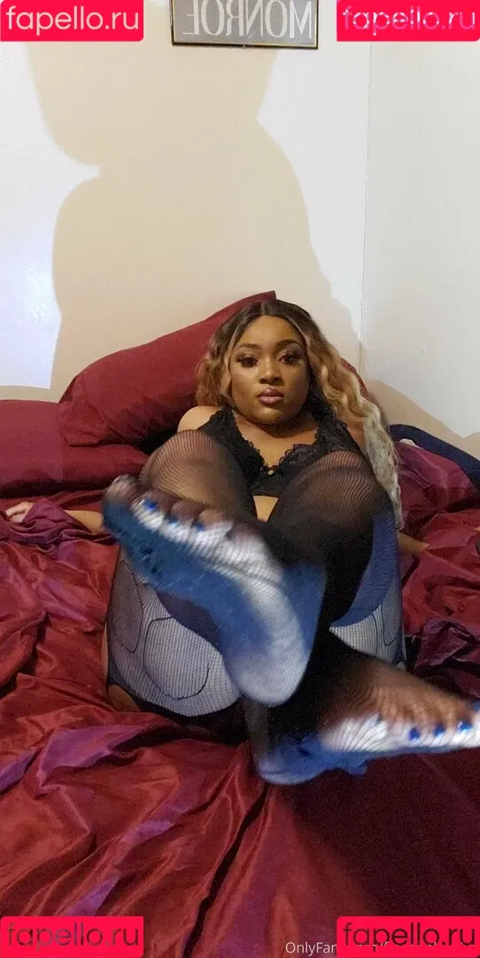 fineapple_diva Onlyfans Photo Gallery 
