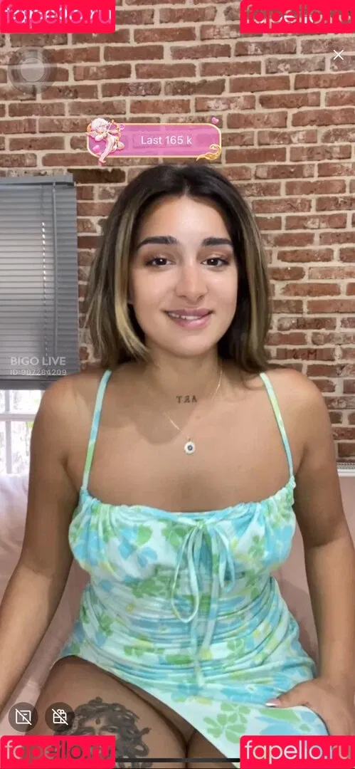 Latest leaks Emerald1995 Nude - Fapello