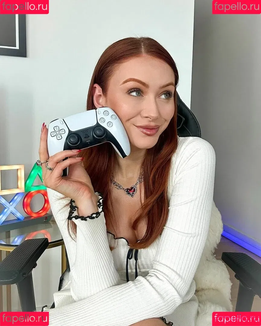 Elz The Witch Onlyfans Photo Gallery 