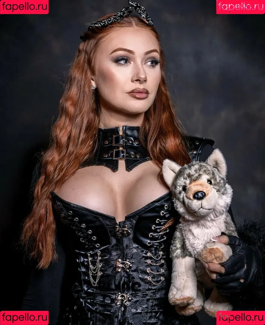 Elz The Witch Onlyfans Photo Gallery 
