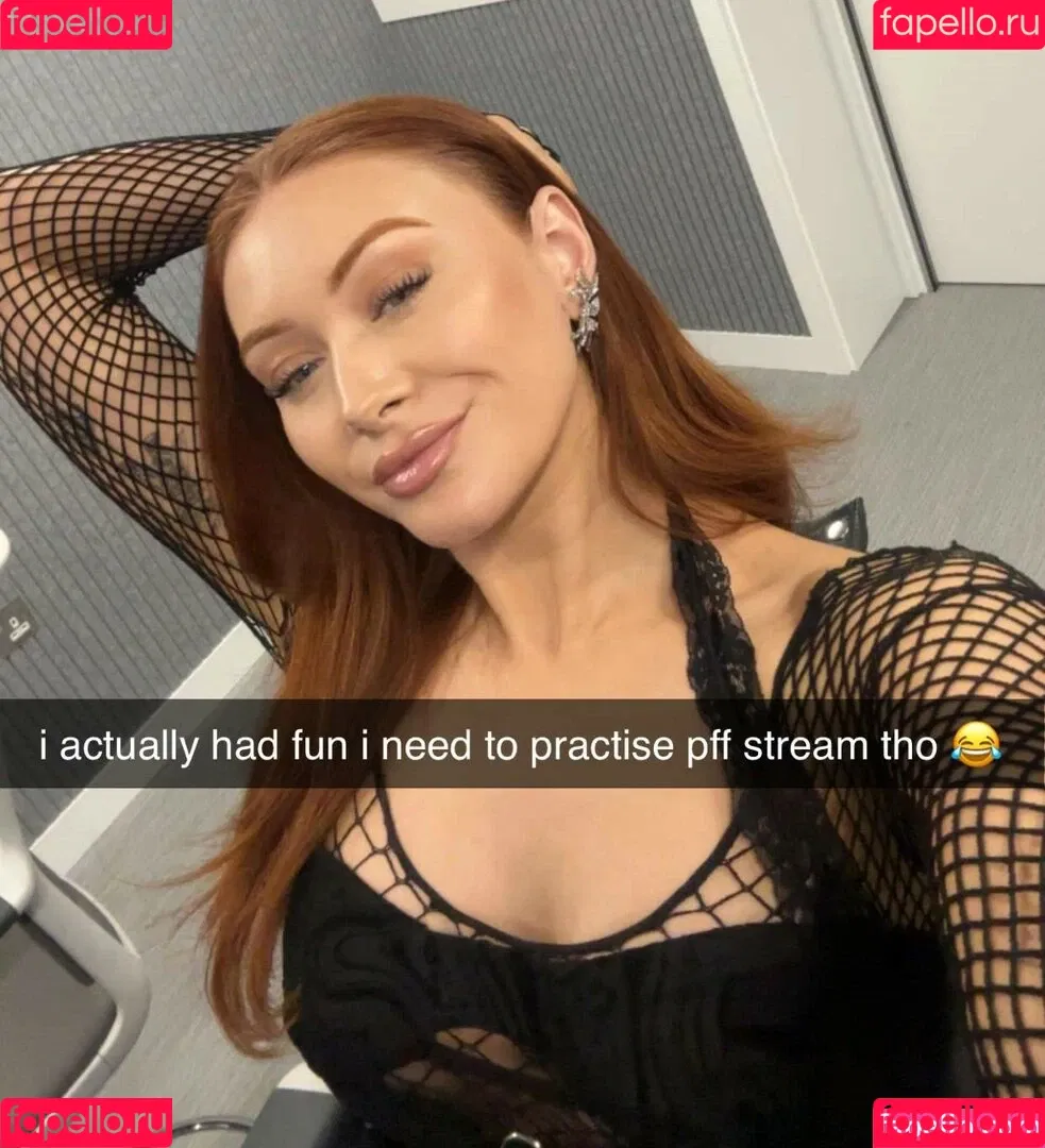 Elz The Witch Onlyfans Photo Gallery 