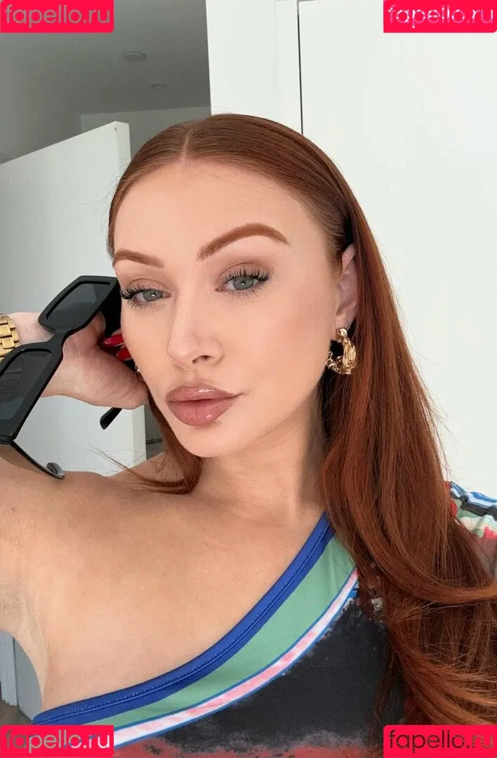 Elz The Witch Onlyfans Photo Gallery 