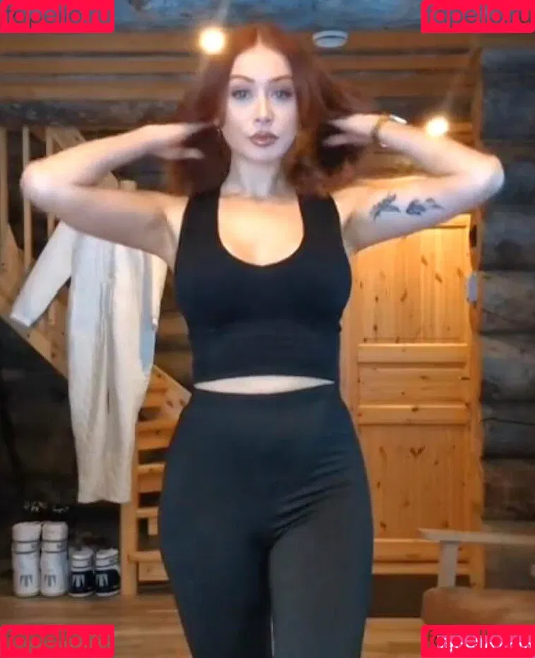 Elz The Witch Onlyfans Photo Gallery 