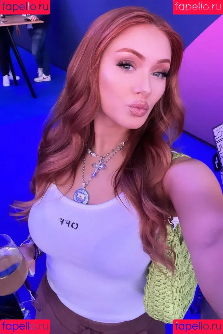 Elz The Witch Onlyfans Photo Gallery 