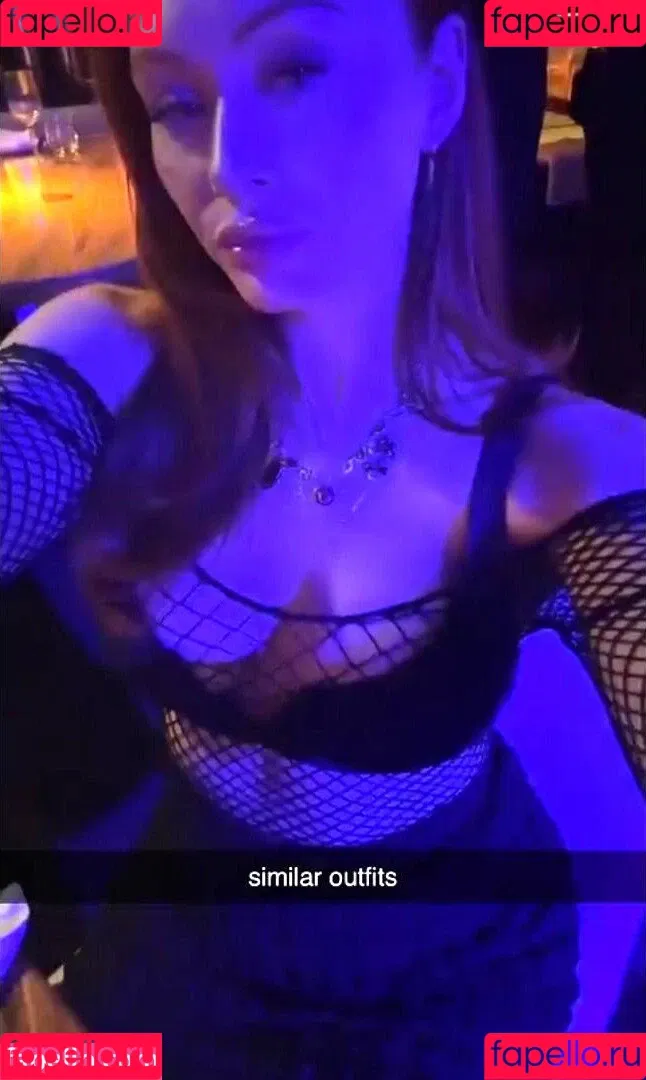 Elz The Witch Onlyfans Photo Gallery 