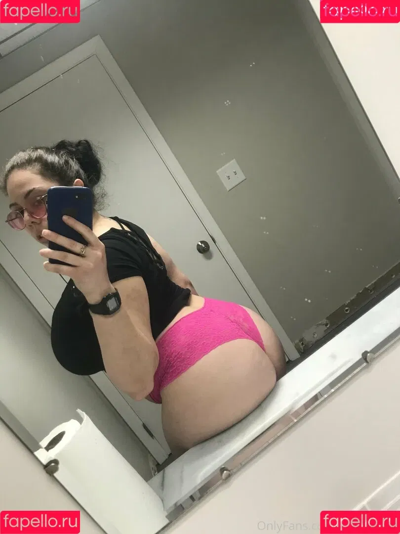 kashabaee Onlyfans Photo Gallery 