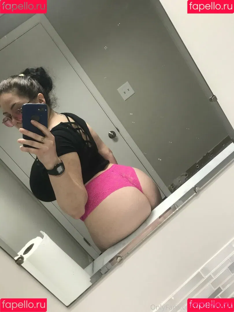 kashabaee Onlyfans Photo Gallery 