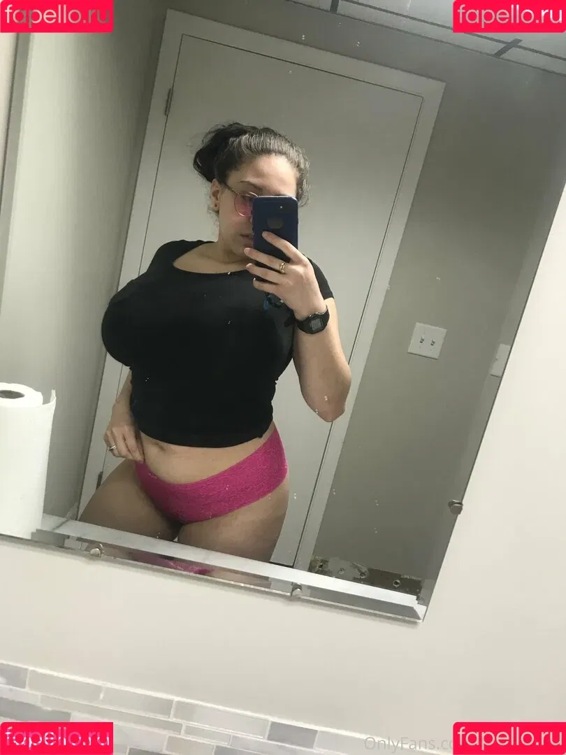 kashabaee Onlyfans Photo Gallery 