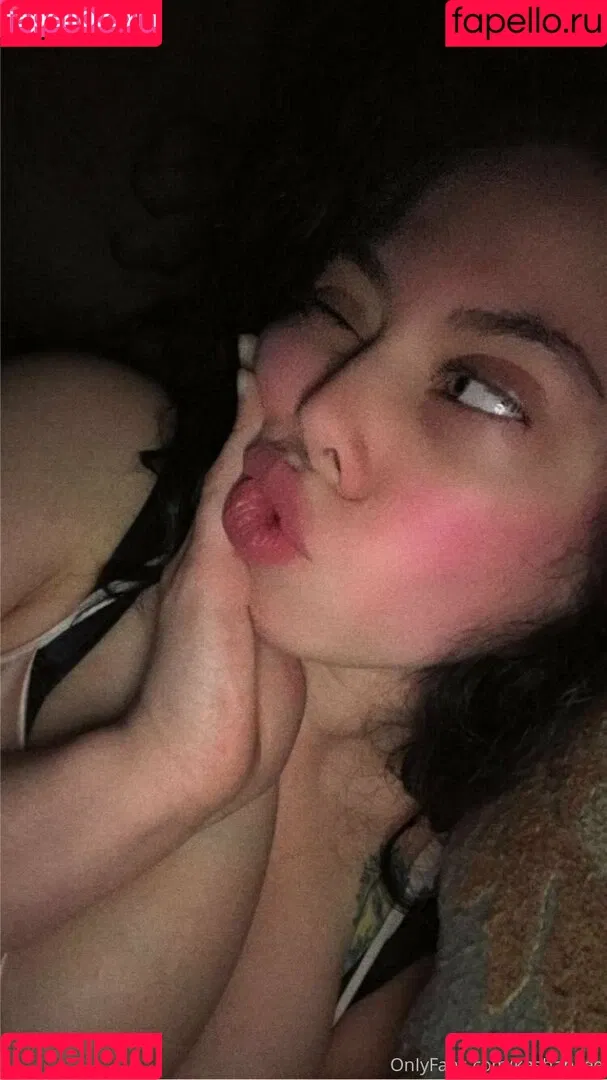 kashabaee Onlyfans Photo Gallery 