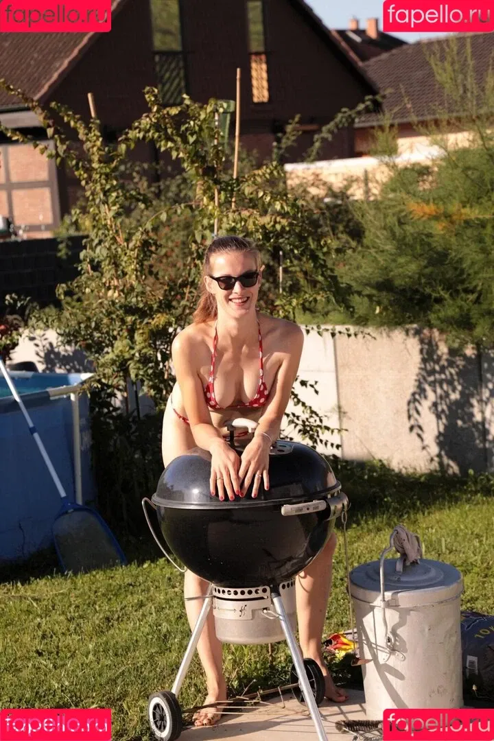 Chrissi.s2002 Onlyfans Photo Gallery 