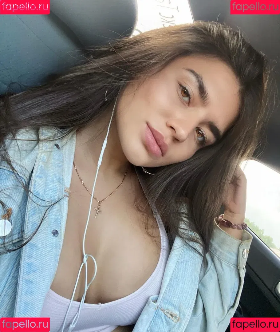 valeriya_bearwolf Onlyfans Photo Gallery 