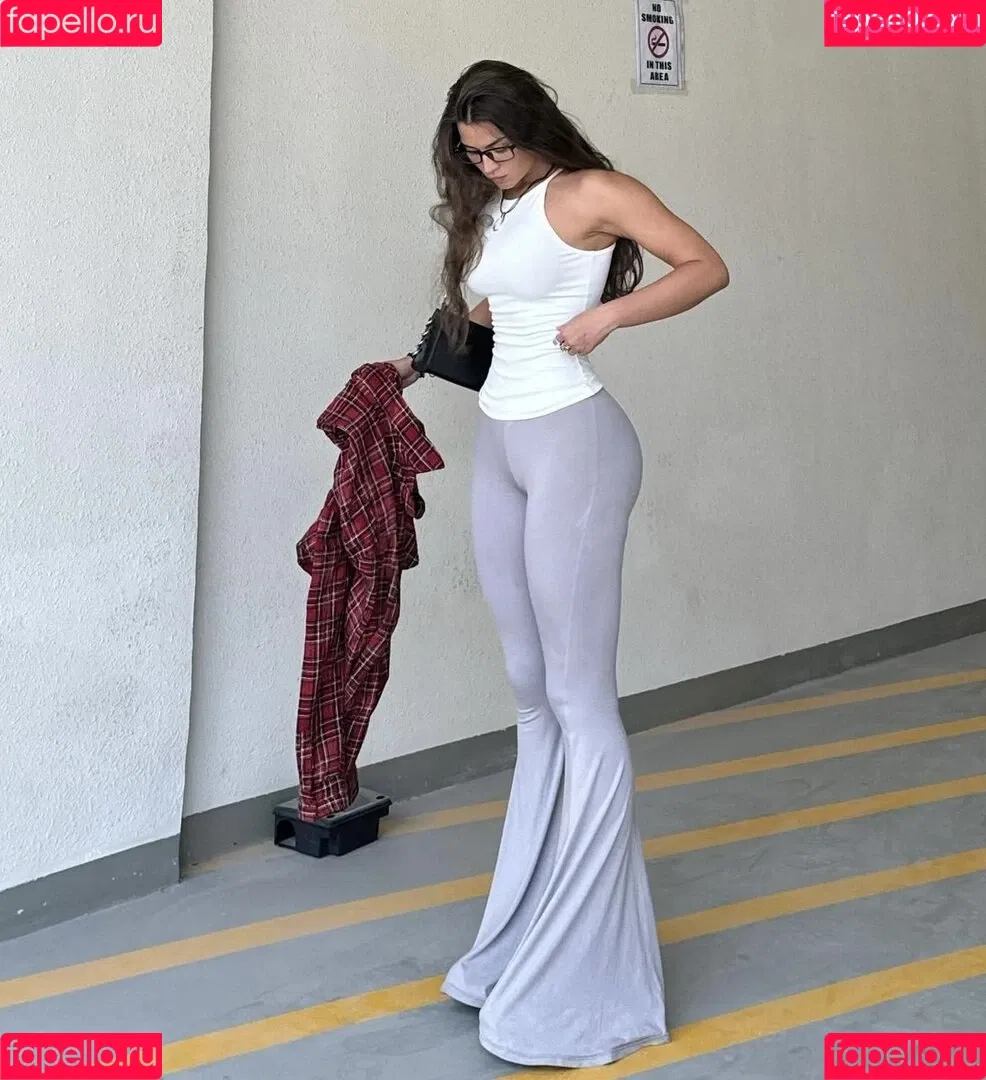 valeriya_bearwolf Onlyfans Photo Gallery 